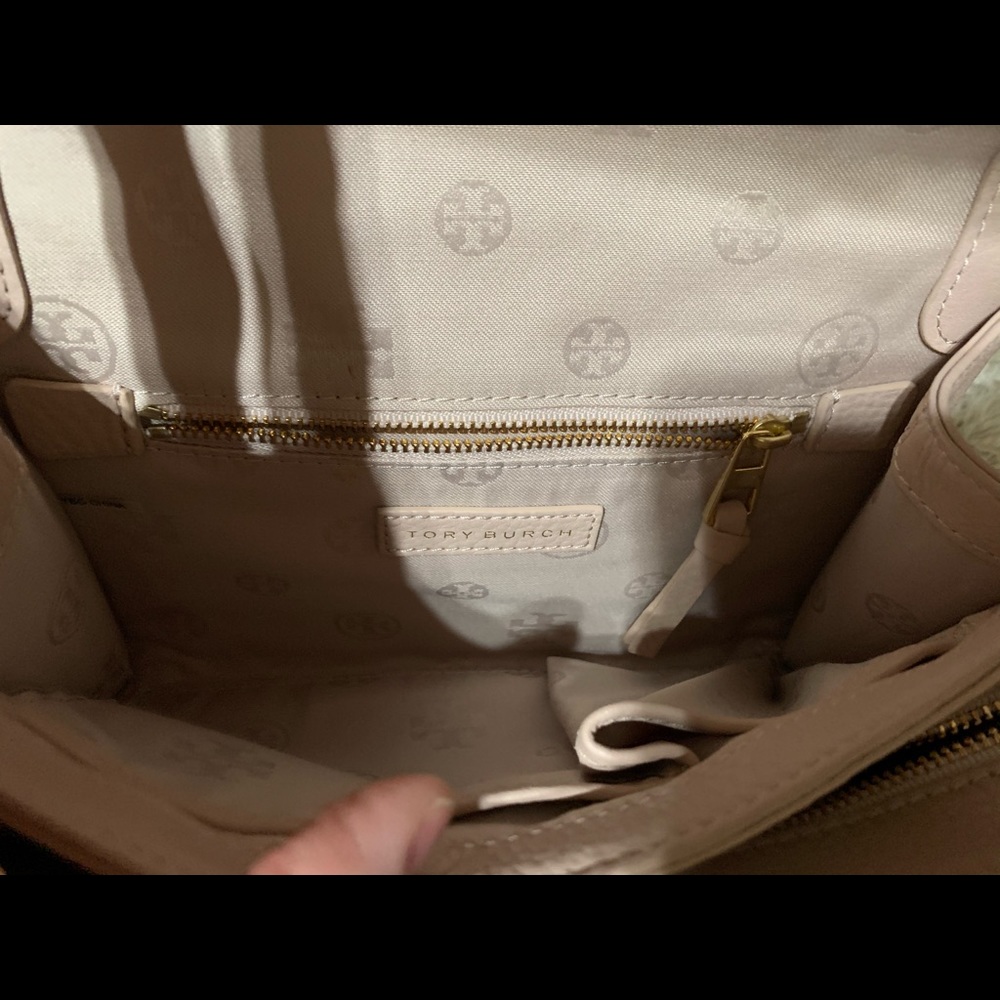 Tory Burch Crossbody - Picture 7 of 8